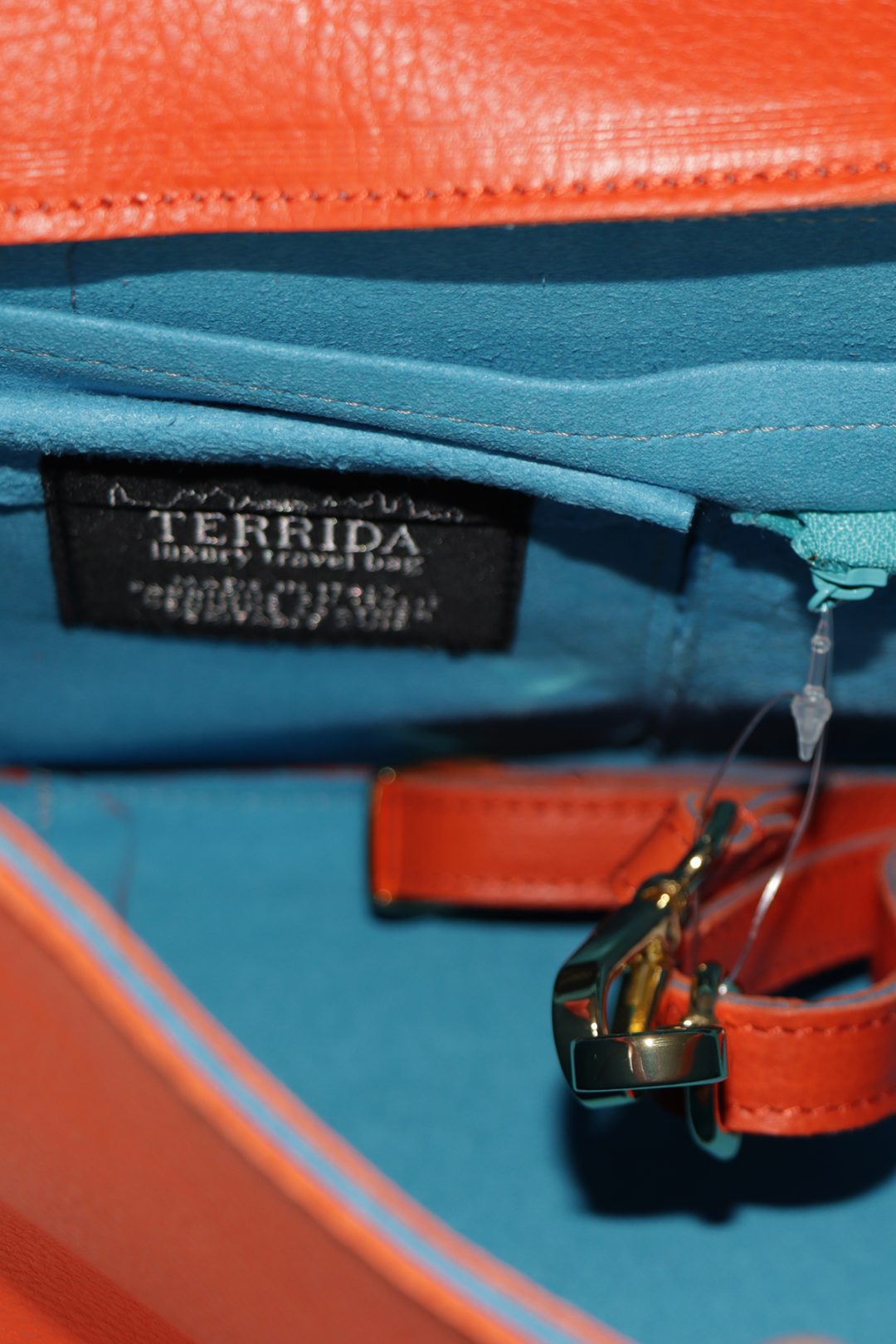 Elegant Handbag Terrida - Made in Italy, vegetable tanned  display picture 3